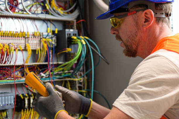 Best Electrical Contractors for Businesses  in Cosmopolis, WA